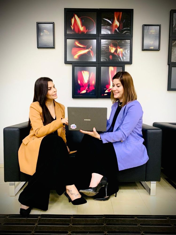 Equipe JAD — Janaina Lima e Lucellé Ávilla